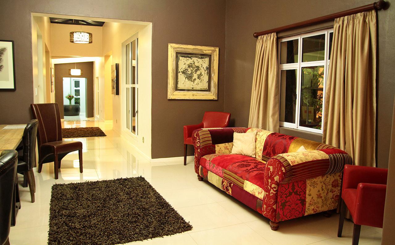 Village Boutique Hotel Otjiwarongo Kültér fotó