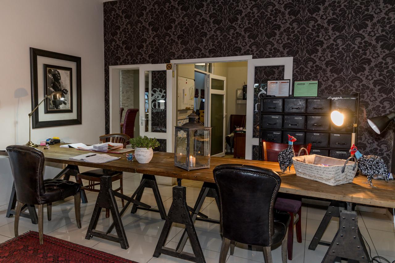 Village Boutique Hotel Otjiwarongo Kültér fotó
